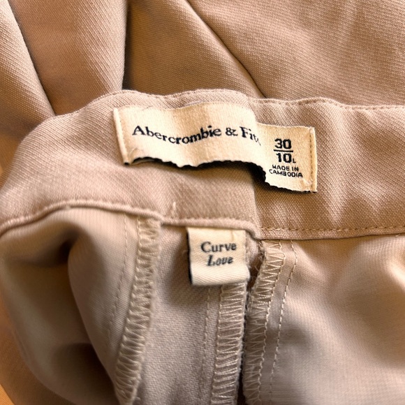 Abercrombie & Fitch Pants - Picture 7 of 7